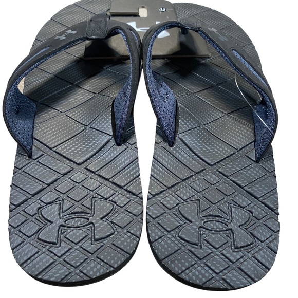 Under Armour black flip flops men's size 9 NWT - Picture 4 of 7